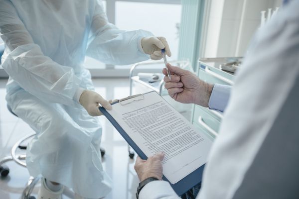 Word 문서 편집 제한을 해제하는 방법은 무엇입니까? 비밀번호로 온라인으로 해제하세요
